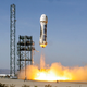 Ilustración para el artículo titulado Jeff Bezos volará al espacio en el primer lanzamiento tripulado de Blue Origin